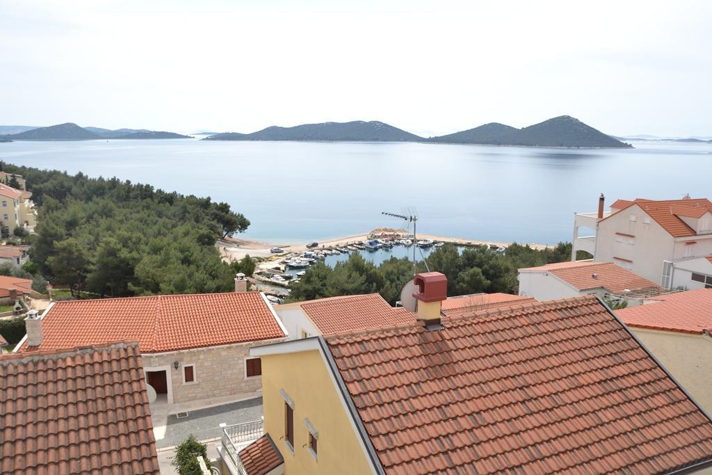 House With Sea View Apartment Драге Екстериор снимка