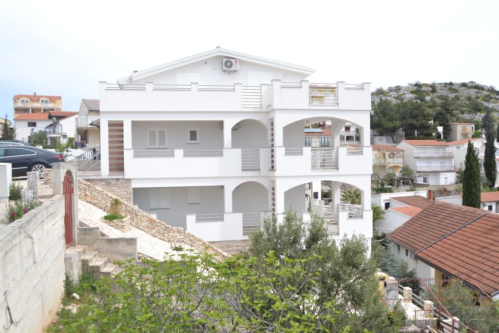 House With Sea View Apartment Драге Екстериор снимка